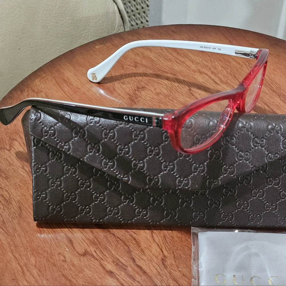 Gucci